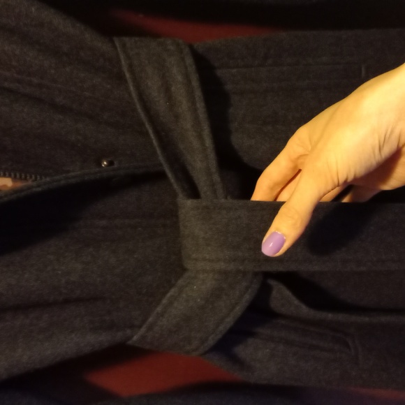 Betsey Johnson Trench Coat, Size 6/Small - Picture 4 of 15